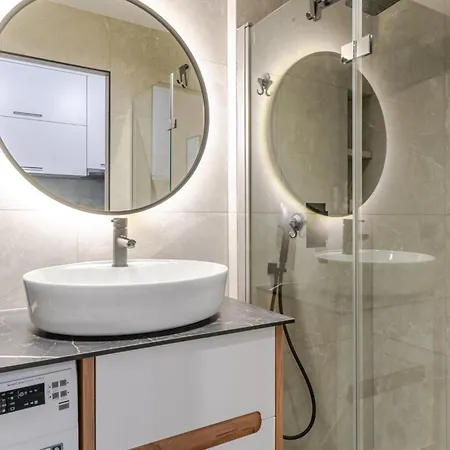 Global Park 21th View By Bookinghost * Katowice