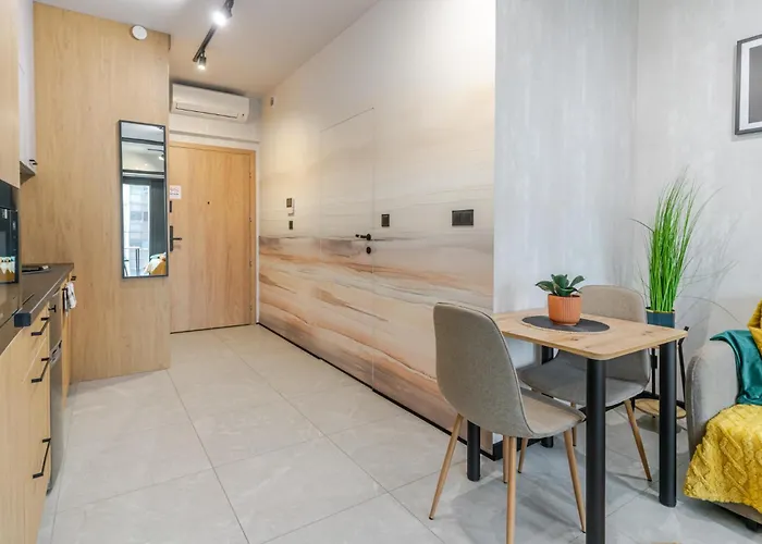 Global Park 21th View By Bookinghost *